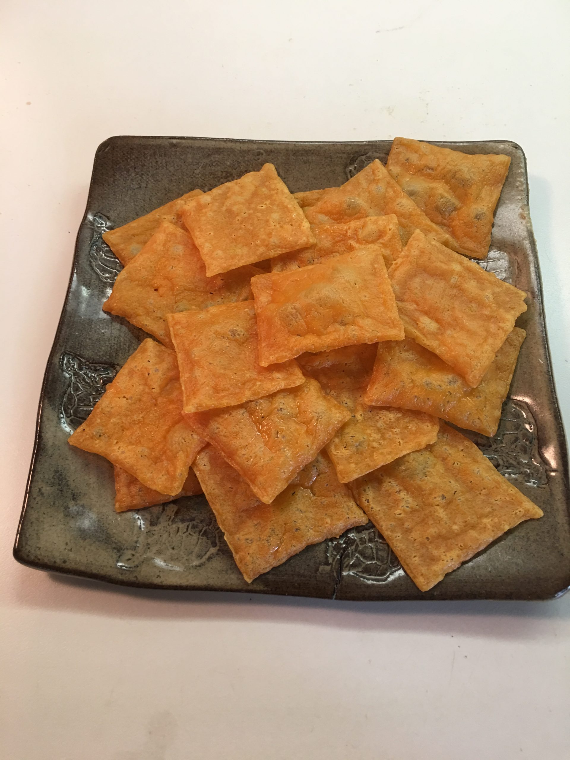 Keto ‘Cheese Its’ « Keto Naturopath